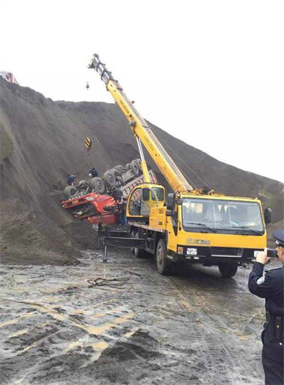 思茅上犹道路救援